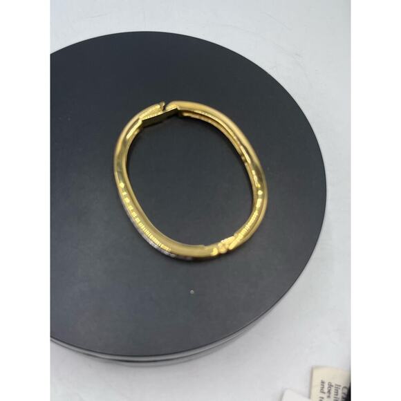 SWAROVSKI Vintage Swan Signed
Blinding Ice Crystal Hinged Bangle Gold Tone - Picture 14 of 15